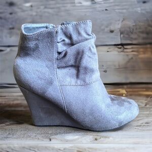 Wedge suede ankle booties